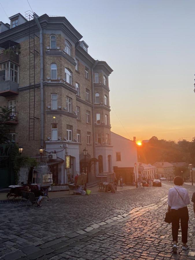 Romantic Apartment On Andriivskyi Kyiv Exterior foto