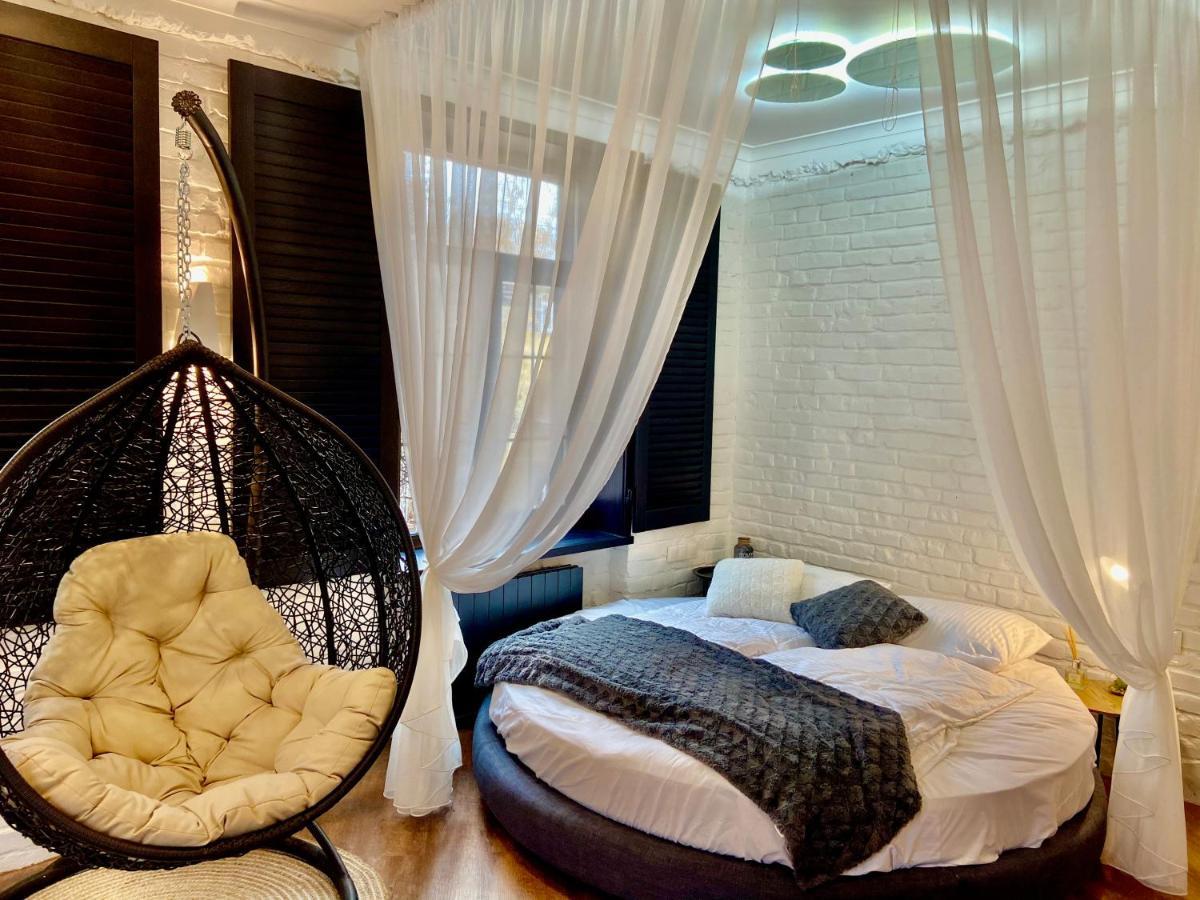 Romantic Apartment On Andriivskyi Kyiv Exterior foto