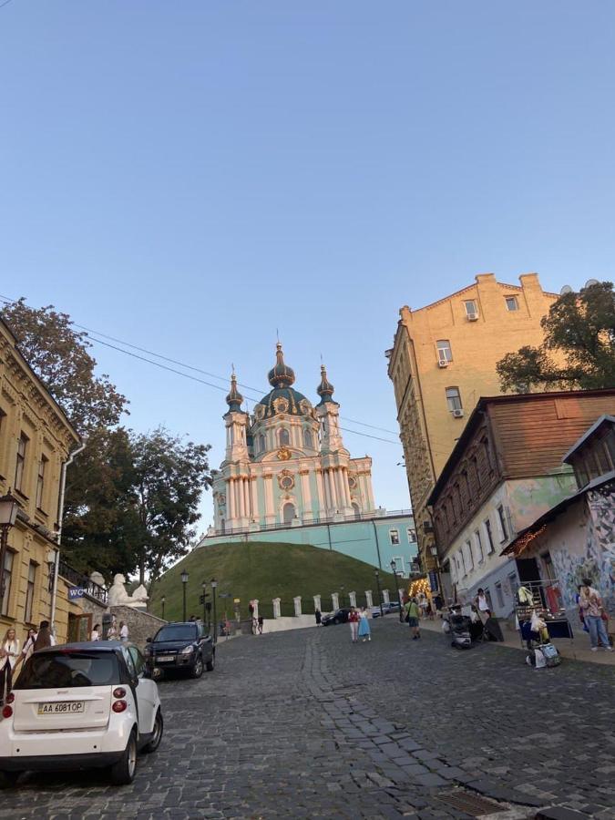 Romantic Apartment On Andriivskyi Kyiv Exterior foto