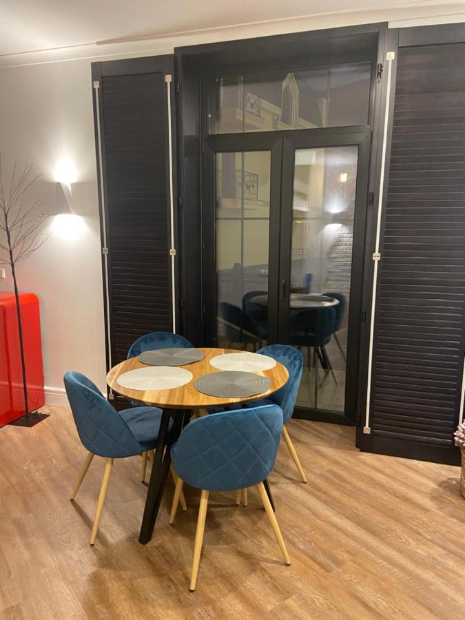 Romantic Apartment On Andriivskyi Kyiv Exterior foto